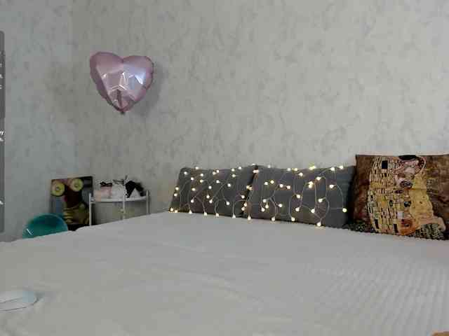 charmingkitty webcam