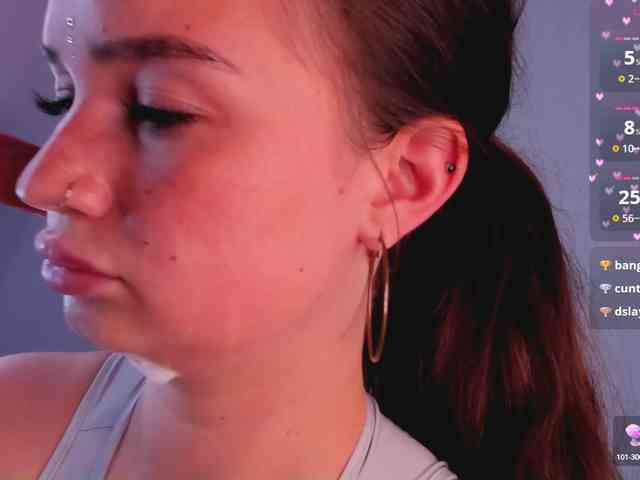 bitchpeace webcam
