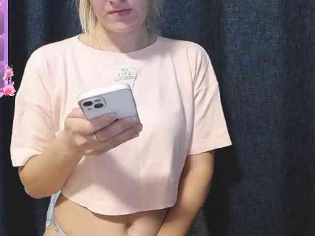 bbMilaa1 webcam