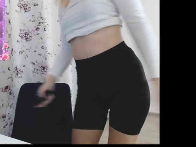 bbMilaa1 webcam