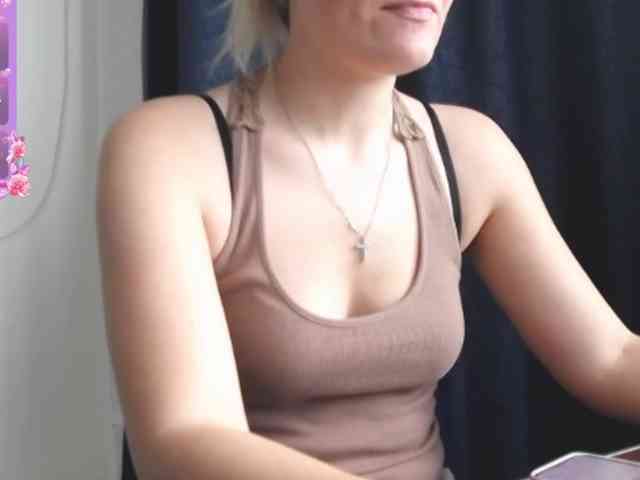 bbMilaa1 webcam