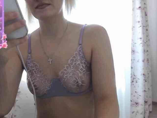 bbMilaa1 webcam