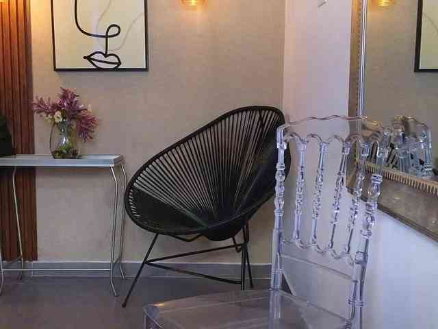 Sharlotte-Milk Sharlotte-Milk