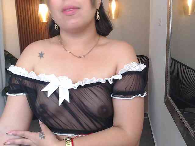 Sharlotte-Milk Sharlotte-Milk