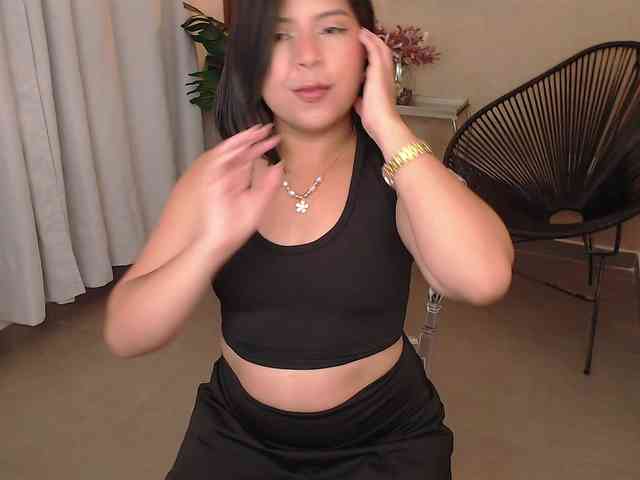 Sharlotte-Milk Live Webcam on BongaCams