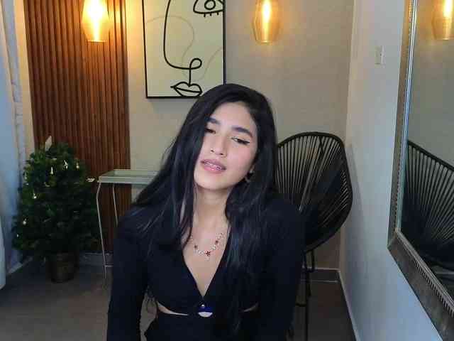 Sharlotte-Milk Sharlotte-Milk