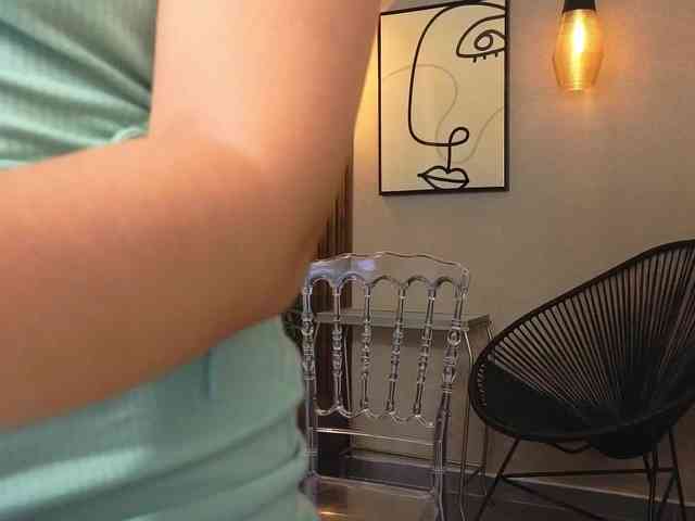 Sharlotte-Milk webcam
