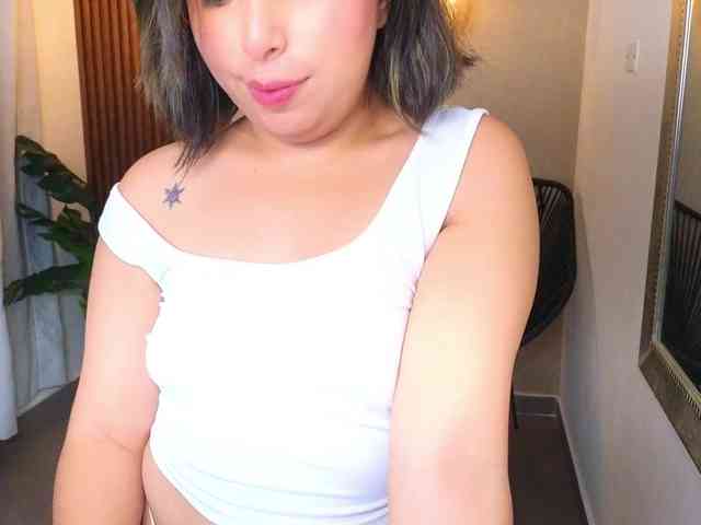 Sharlotte-Milk Sharlotte-Milk