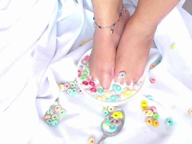 Sharlotte-Milk Sharlotte-Milk