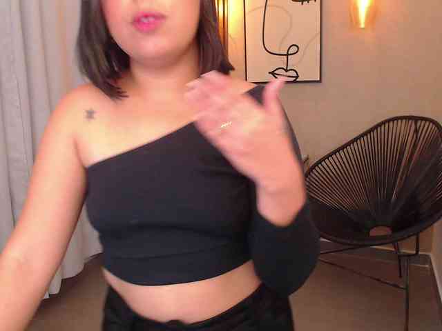 Sharlotte-Milk Sharlotte-Milk