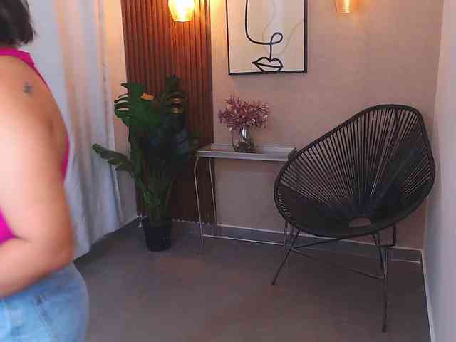 Sharlotte-Milk Sharlotte-Milk