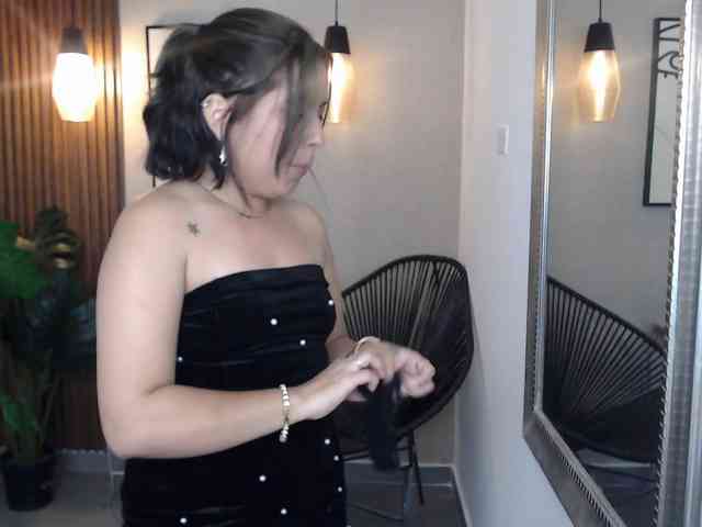 Sharlotte-Milk Sharlotte-Milk