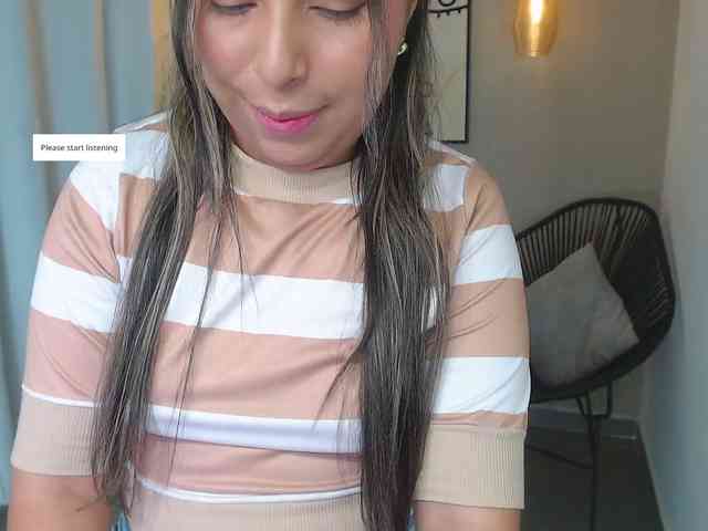 Sharlotte-Milk webcam
