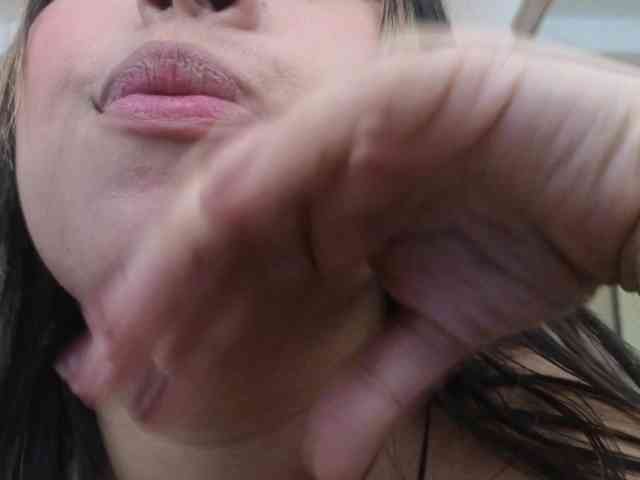 Sharlotte-Milk webcam