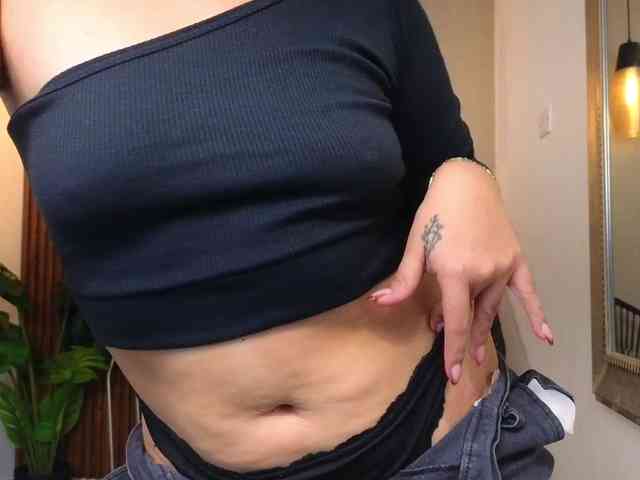 Sharlotte-Milk Sharlotte-Milk