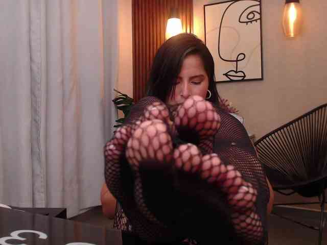 Sharlotte-Milk webcam