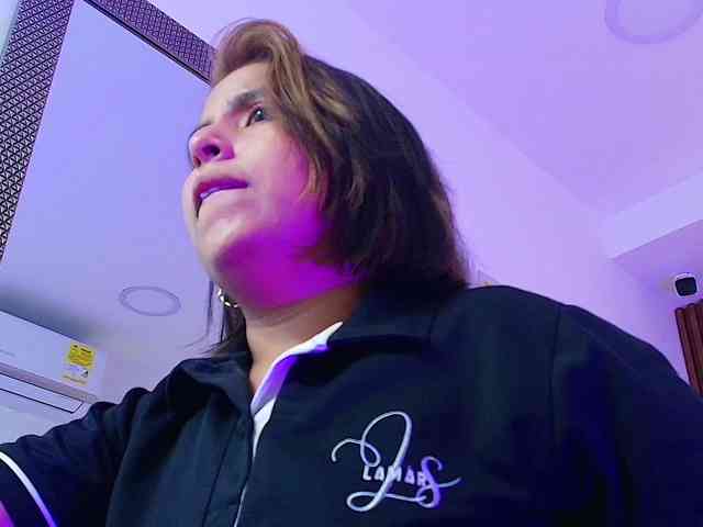 Sharlotte-Milk webcam