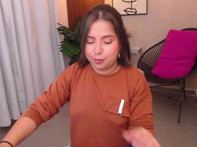 Sharlotte-Milk Sharlotte-Milk