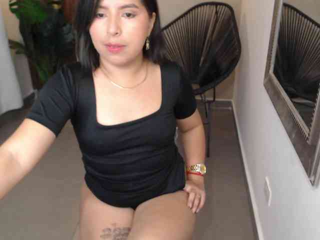 Sharlotte-Milk Sharlotte-Milk