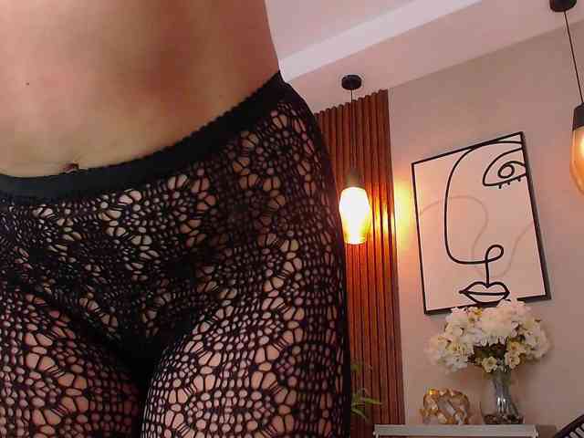 Sharlotte-Milk webcam