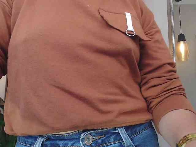 Sharlotte-Milk Sharlotte-Milk