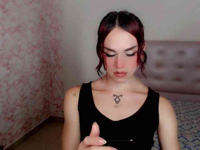 angeles1111 Live Webcam on BongaCams