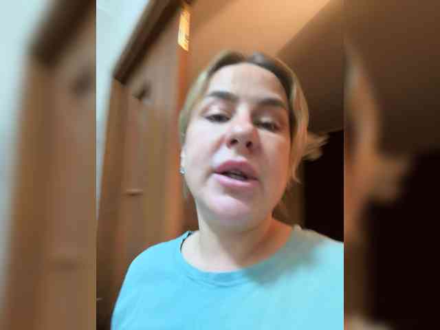 Tina-Love Live Webcam on BongaCams