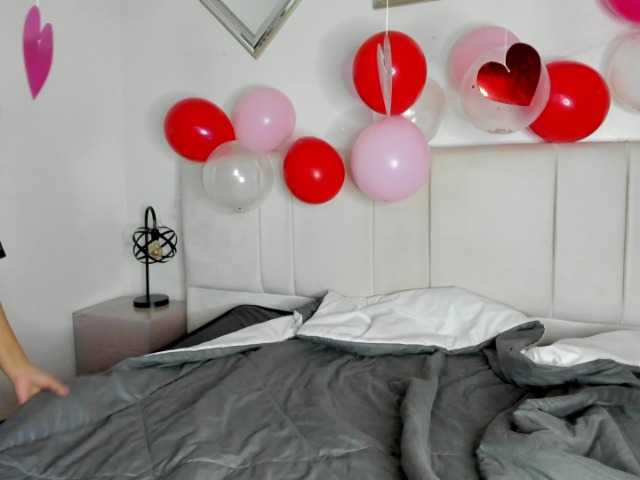 PamelaEvanss's BongaCams show and profile