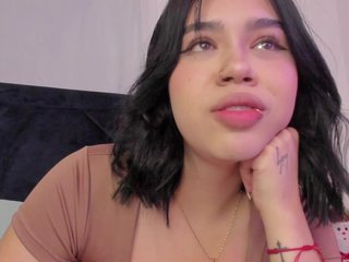 Lily-Woodz Porn Show