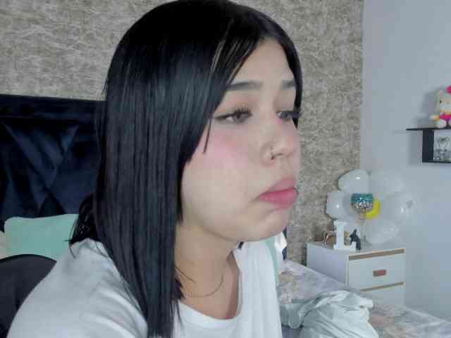 Lily-Woodz webcam