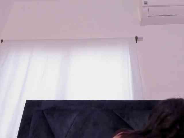 Lily-Woodz webcam