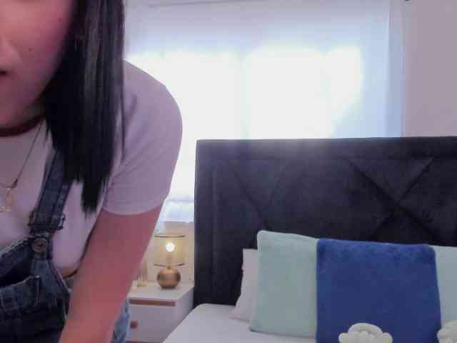Lily-Woodz webcam