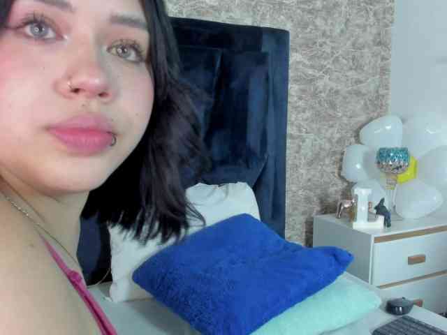 Lily-Woodz webcam