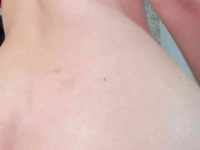 Lily-Woodz webcam