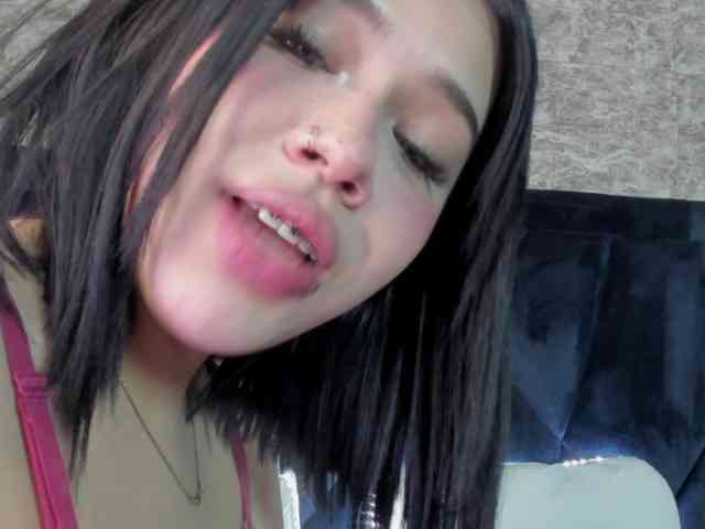 Lily-Woodz webcam