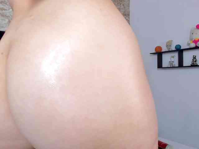 Lily-Woodz webcam