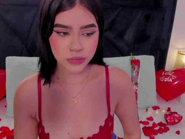 Lily-Woodz Live Webcam on BongaCams