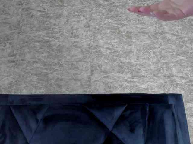 Lily-Woodz webcam