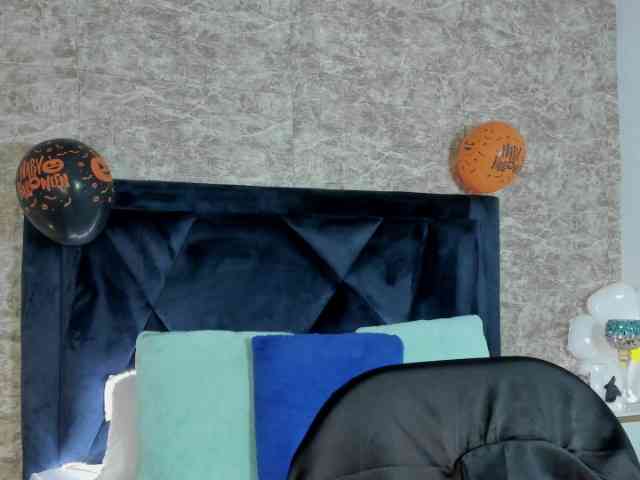 Lily-Woodz webcam