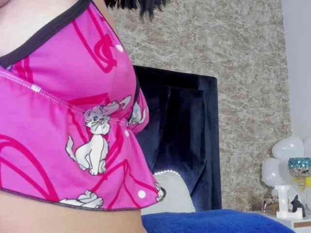 Lily-Woodz webcam