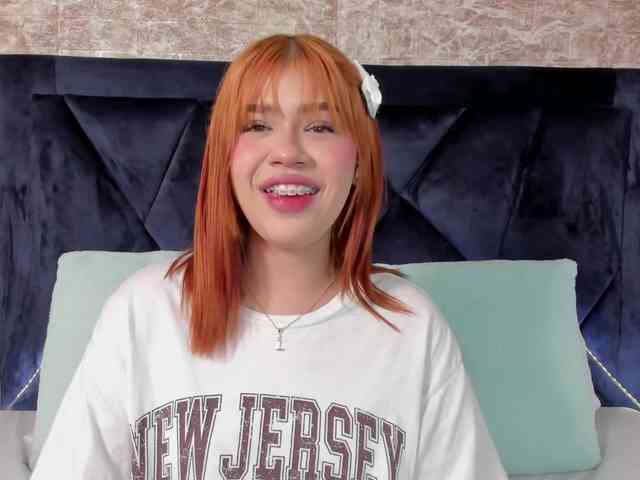 Lily-Woodz webcam