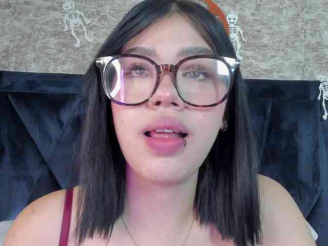 Lily-Woodz webcam