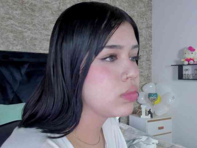 Lily-Woodz webcam