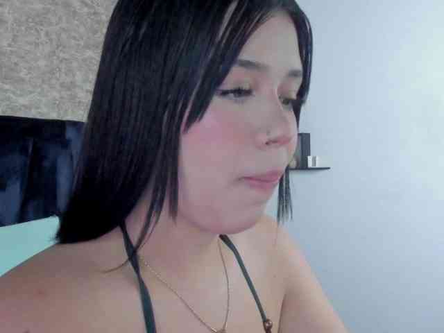 Lily-Woodz webcam