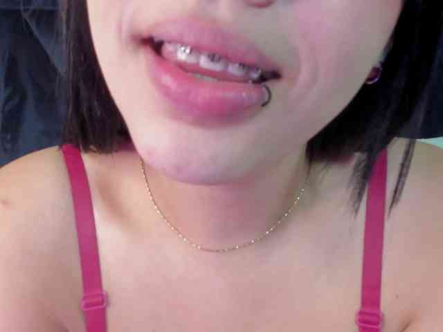 Lily-Woodz webcam