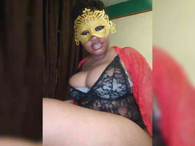 KateyBerrie Live Webcam on BongaCams
