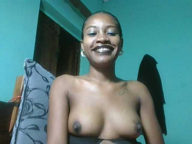  Marianah105 chat room