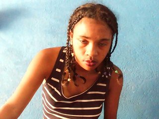 TriciaBella Porn Show