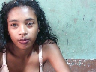 TriciaBella Porn Show