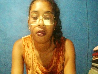 TriciaBella Porn Show